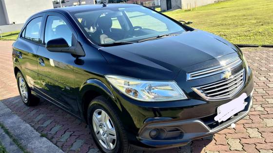 CHEVROLET ONIX 1.0 MPFI LT 8V FLEX 4P MANUAL CHEVROLET ONIX 1.0 MPFI LT 8V FLEX 4P MANUAL